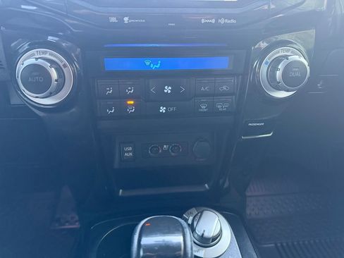Used 2019 Toyota 4Runner Limited AWD/4WD image 20