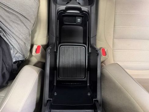 Used 2021 Honda CR-V EX image 42