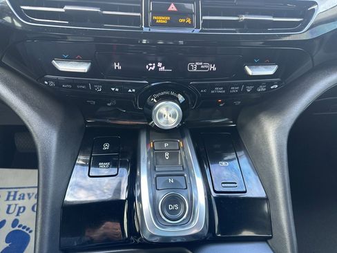 Used 2024 Acura MDX SH-AWD w/ Technology Package image 22