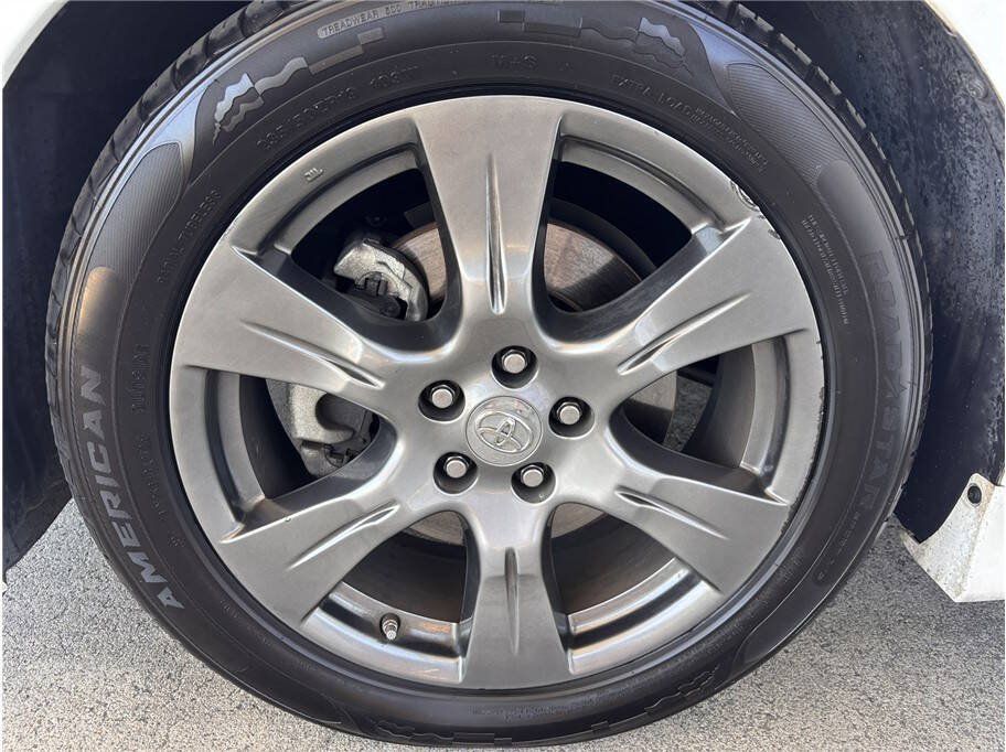 Used 2017 Toyota Sienna SE w/ SE Preferred Package FWD image 20