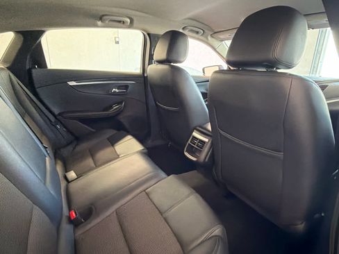 Used 2020 Chevrolet Impala LT FWD image 29