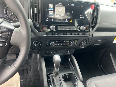 New 2026 Nissan Frontier SV w/ SV Convenience Package image 18