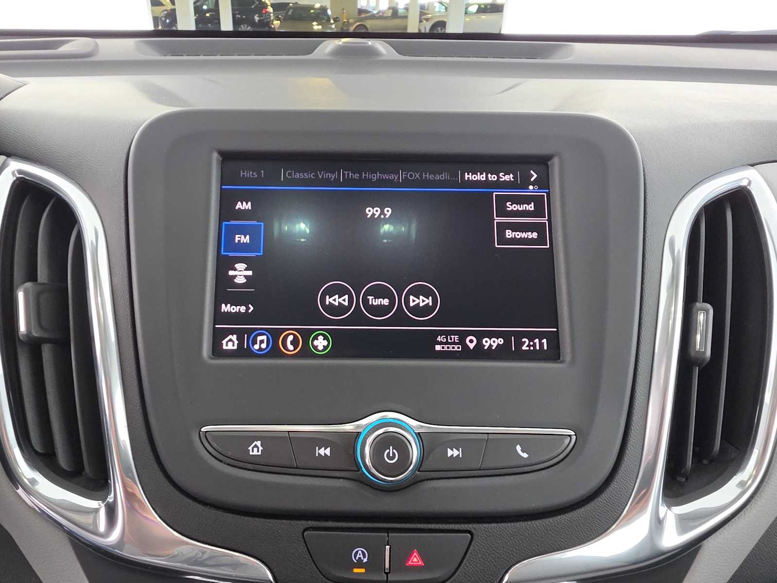 Used 2023 Chevrolet Equinox LS FWD image 26