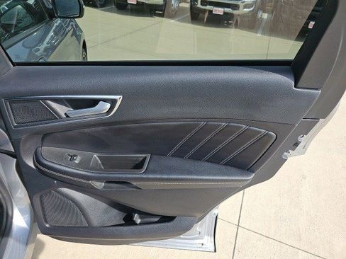 Used 2022 Ford Edge ST w/ Equipment Group 401A image 17