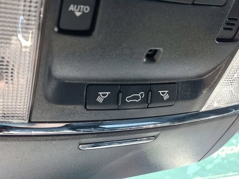 Used 2020 Jeep Grand Cherokee Limited AWD/4WD image 27