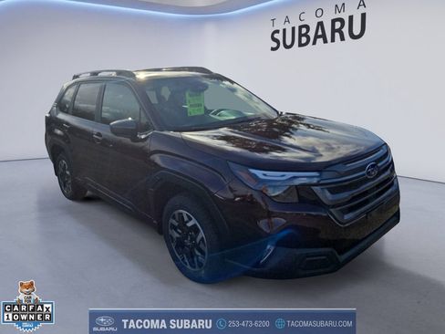 Used 2026 Subaru Forester Premium AWD/4WD image 7