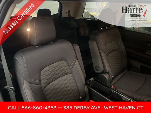 Certified 2025 Nissan Pathfinder SV w/ SV Premium Package image 42