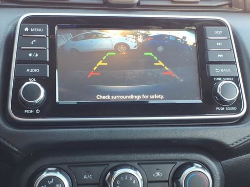 Used 2020 Nissan Versa S image 19