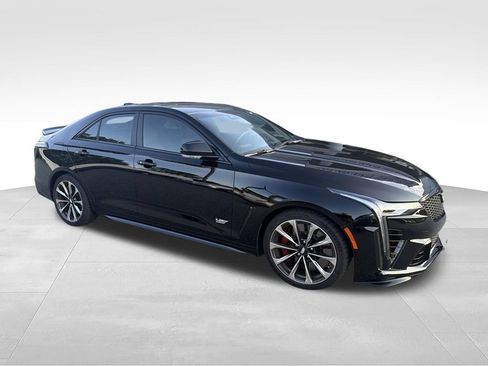 Used 2026 Cadillac CT4 V Blackwing w/ Technology Package RWD image 9