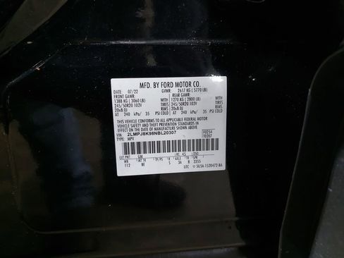 Used 2022 Lincoln Nautilus Reserve w/ Monochromatic Package image 49