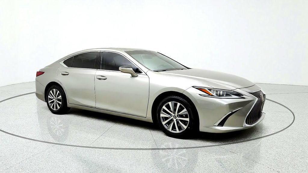 Used 2021 Lexus ES 250 w/ Accessory Package 2 AWD/4WD image 3