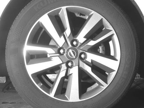 Used 2025 Nissan Versa SV image 13