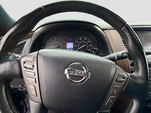Used 2019 Nissan Armada Platinum image 11