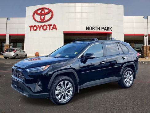 Certified 2025 Toyota RAV4 Limited FWD image 1