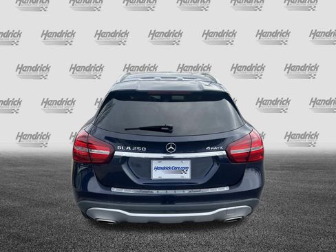 Certified 2019 Mercedes-Benz GLA 250 4MATIC image 9