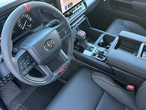 New 2026 Toyota Tundra SR5 image 10