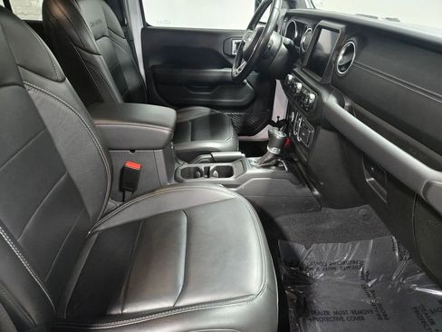 Used 2023 Jeep Wrangler Unlimited Sahara w/ Cold Weather Group image 55