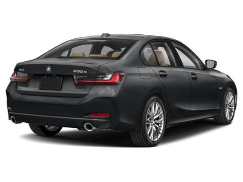 Certified 2024 BMW 330e w/ Premium Package RWD image 2