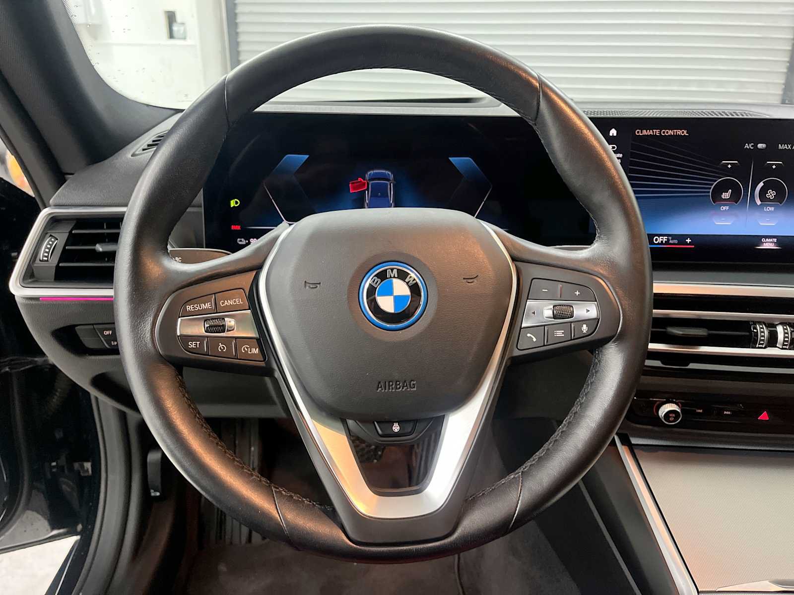 Used 2023 BMW i4 eDrive35 w/ Premium Package RWD image 17