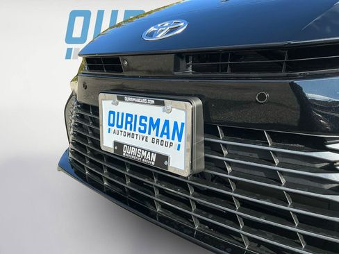 New 2026 Toyota Camry XLE image 23