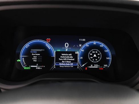 Used 2026 Toyota Sienna Platinum AWD/4WD image 33