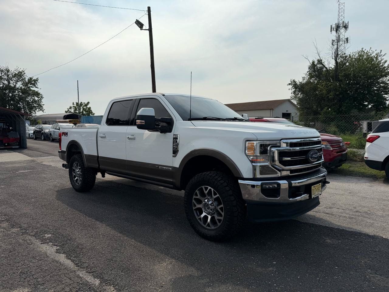 Used 2022 Ford F250 Lariat w/ Lariat Ultimate Package AWD/4WD image 3