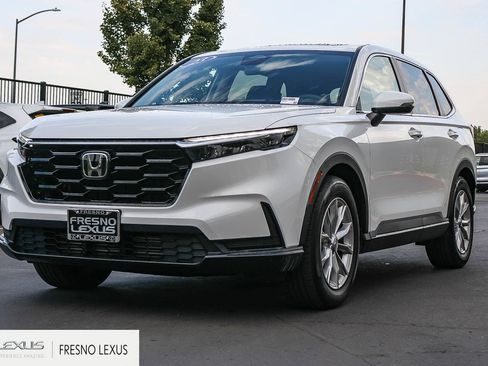 Used 2023 Honda CR-V EX image 3