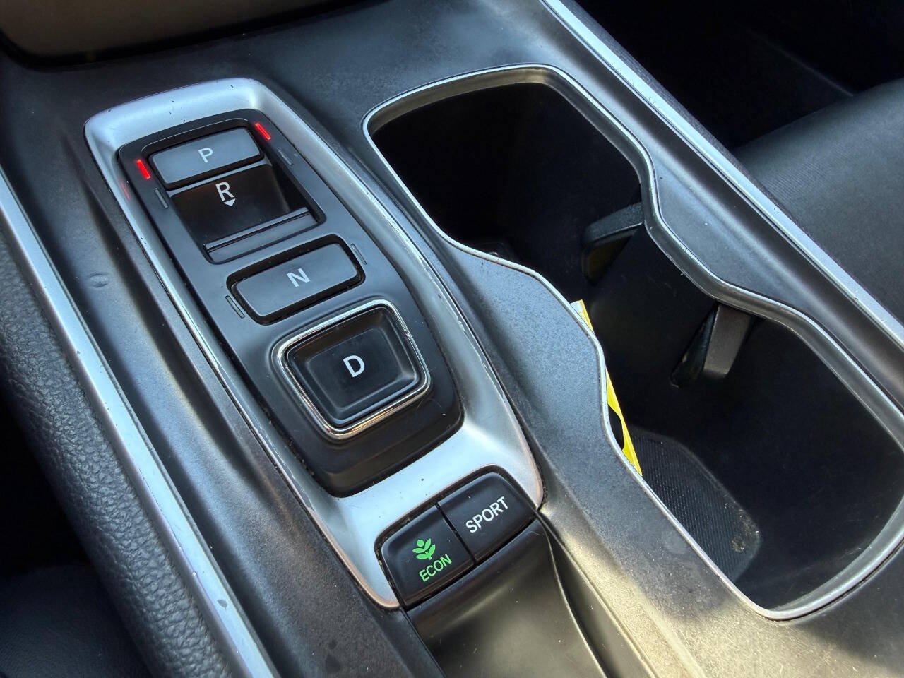 Used 2022 Honda Accord Sport image 18