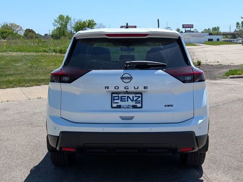 New 2026 Nissan Rogue SV AWD/4WD image 6