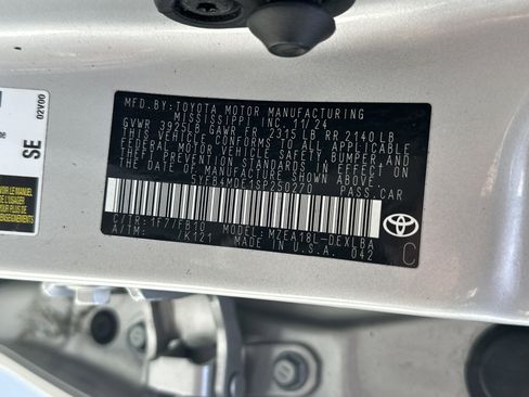 Certified 2025 Toyota Corolla LE FWD image 35