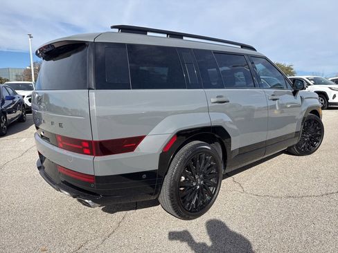 Used 2024 Hyundai Santa Fe Calligraphy image 6