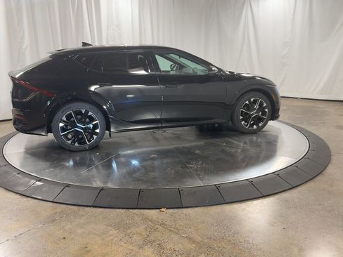 New 2025 Kia EV6 GT-Line image 2