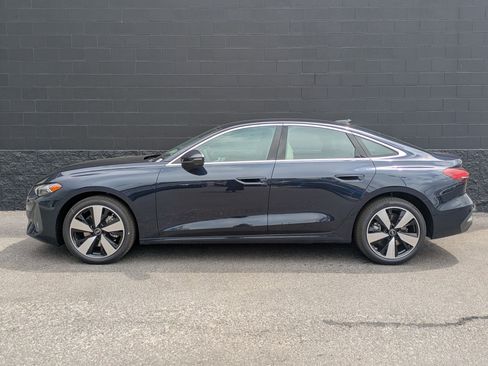 New 2025 Audi A5 2.0T Premium Plus image 8