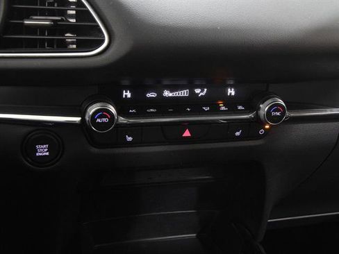 Certified 2025 MAZDA CX-30 AWD 2.5 S w/ Preferred Package image 13