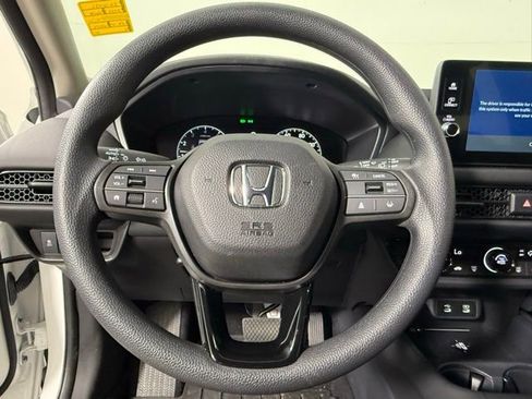 Used 2026 Honda HR-V LX image 17