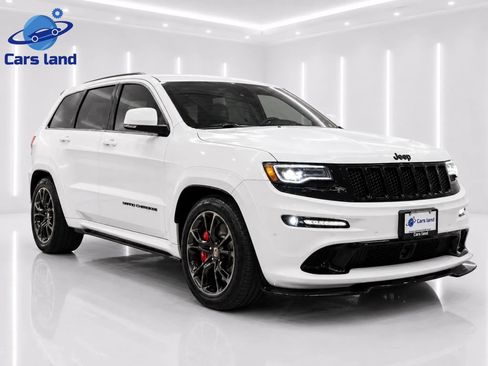 Used 2015 Jeep Grand Cherokee SRT AWD/4WD image 2