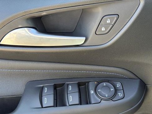 New 2026 Buick Envista Sport Touring image 21