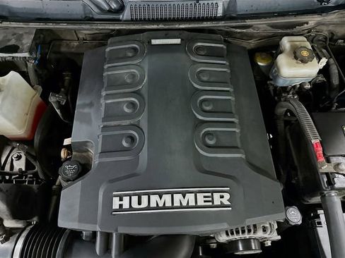 Used 2010 HUMMER H3T Alpha image 31
