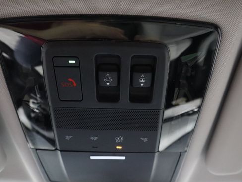 New 2025 Mitsubishi Outlander AWD image 32