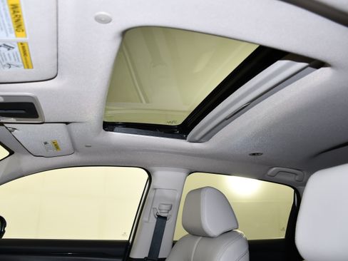 Certified 2025 Honda HR-V EX-L image 39