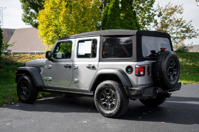 Used 2018 Jeep Wrangler Unlimited Sport AWD/4WD image 7