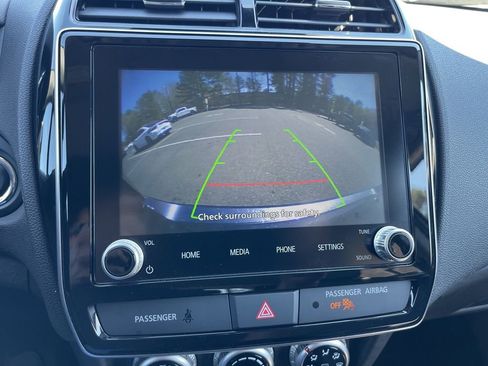 Used 2025 Mitsubishi Outlander Sport SE AWD/4WD image 11