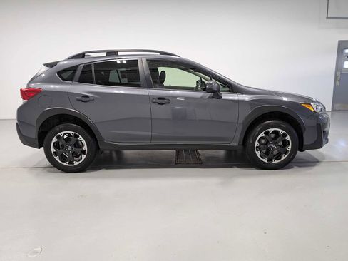 Used 2023 Subaru Crosstrek 2.0i Premium AWD/4WD image 4