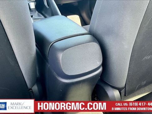 Used 2022 Hyundai Elantra SEL FWD image 10