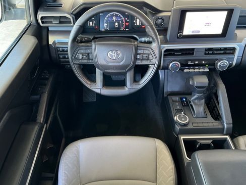 Certified 2025 Toyota Tacoma SR5 image 14