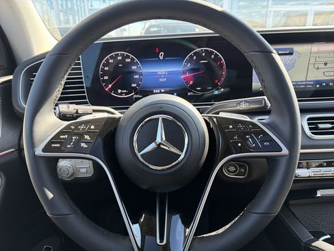 Used 2026 Mercedes-Benz GLE 350 4MATIC image 13