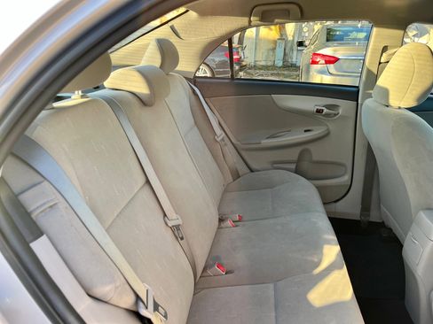 Used 2011 Buick LaCrosse CX FWD image 15