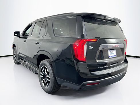 Used 2021 GMC Yukon AT4 w/ AT4 Premium Package AWD/4WD image 7