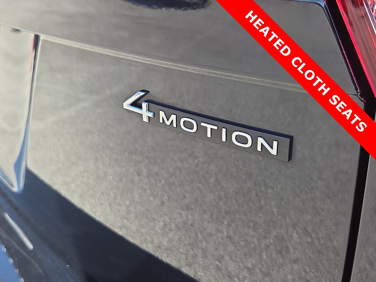 Used 2023 Volkswagen Tiguan S AWD/4WD image 8