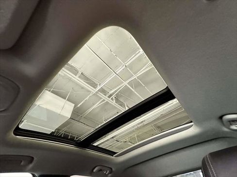 Used 2023 Buick Encore GX Essence w/ Experience Buick Package image 35